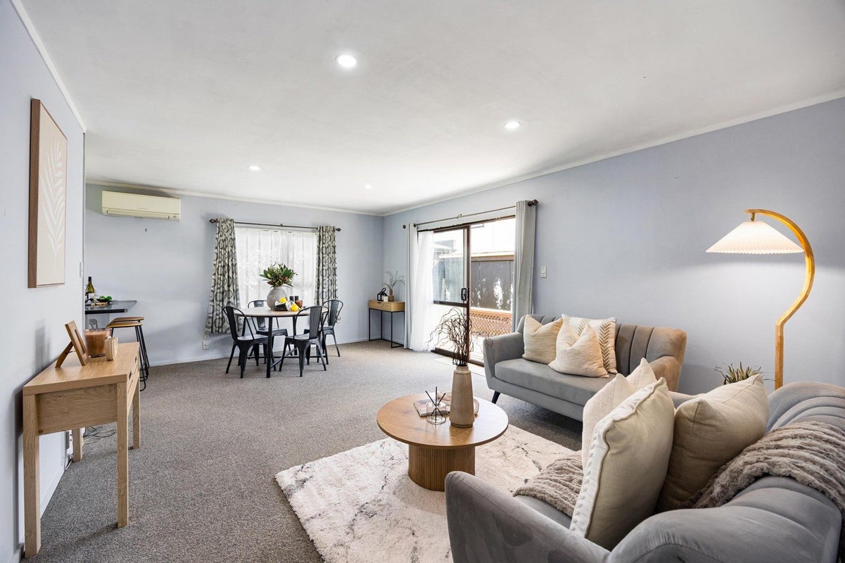 211B Te Rapa Road, Beerescourt, Hamilton - Carousel 1