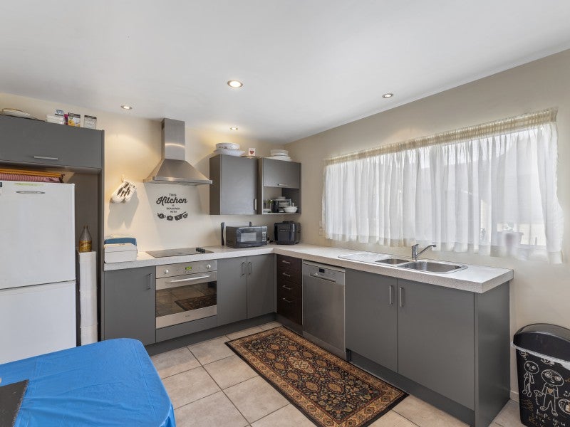 440D WILSONS ROAD North, Waltham, Christchurch - Carousel 2