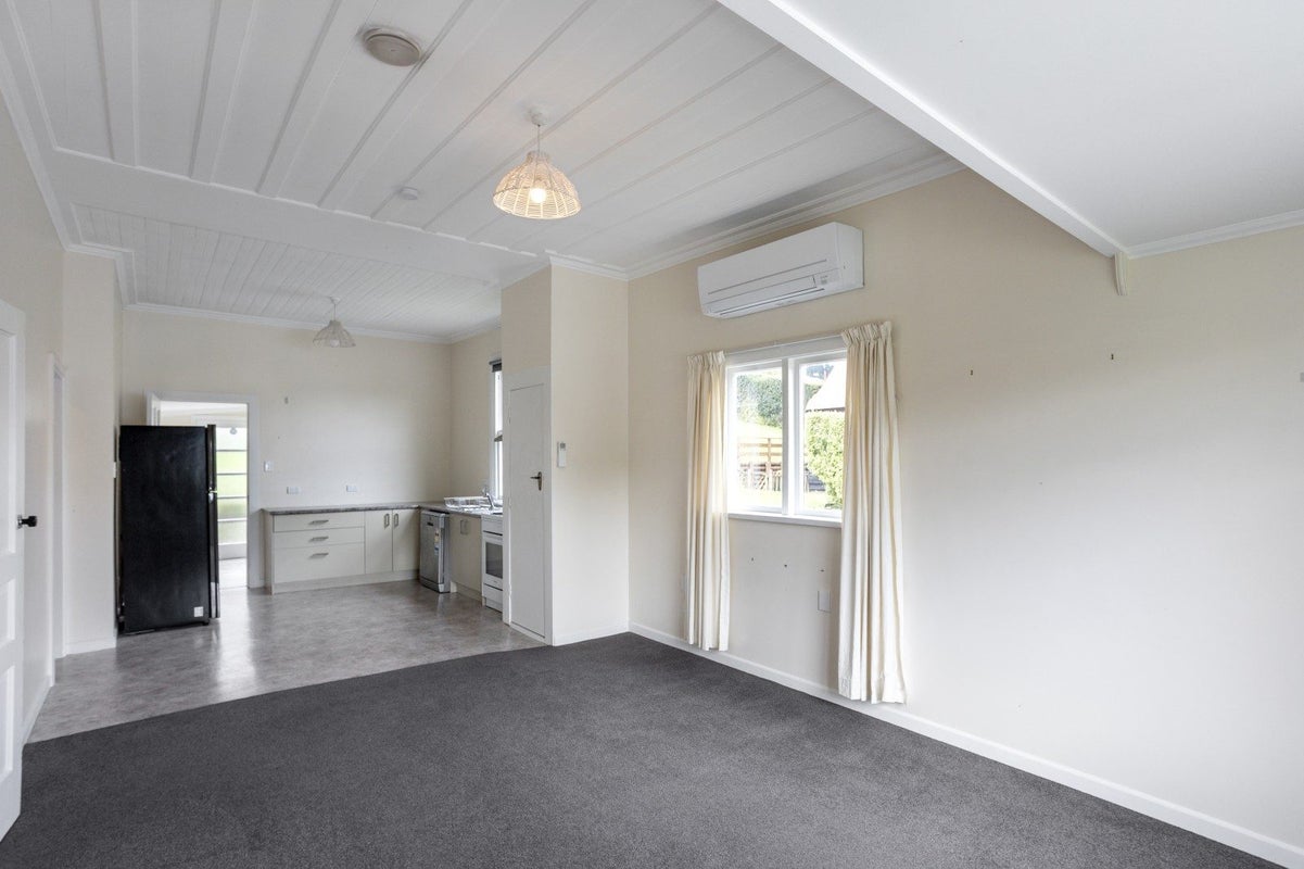 160 Main South Road, Green Island, Dunedin, Otago - Carousel 2
