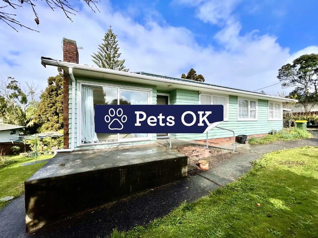 18A Tomo Street, New Lynn, Auckland - Carousel 1