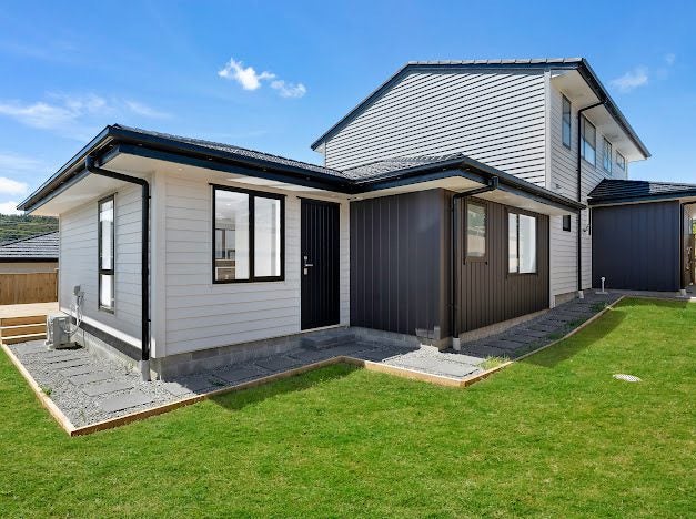 17 Paihere Street, Huapai, Kumeu - Carousel 1
