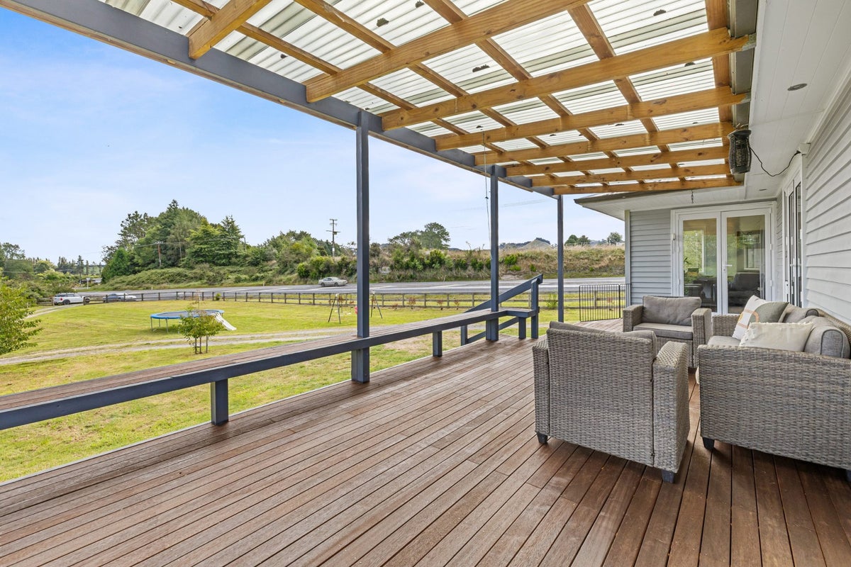4299 State Highway 5, Reporoa - Carousel 2