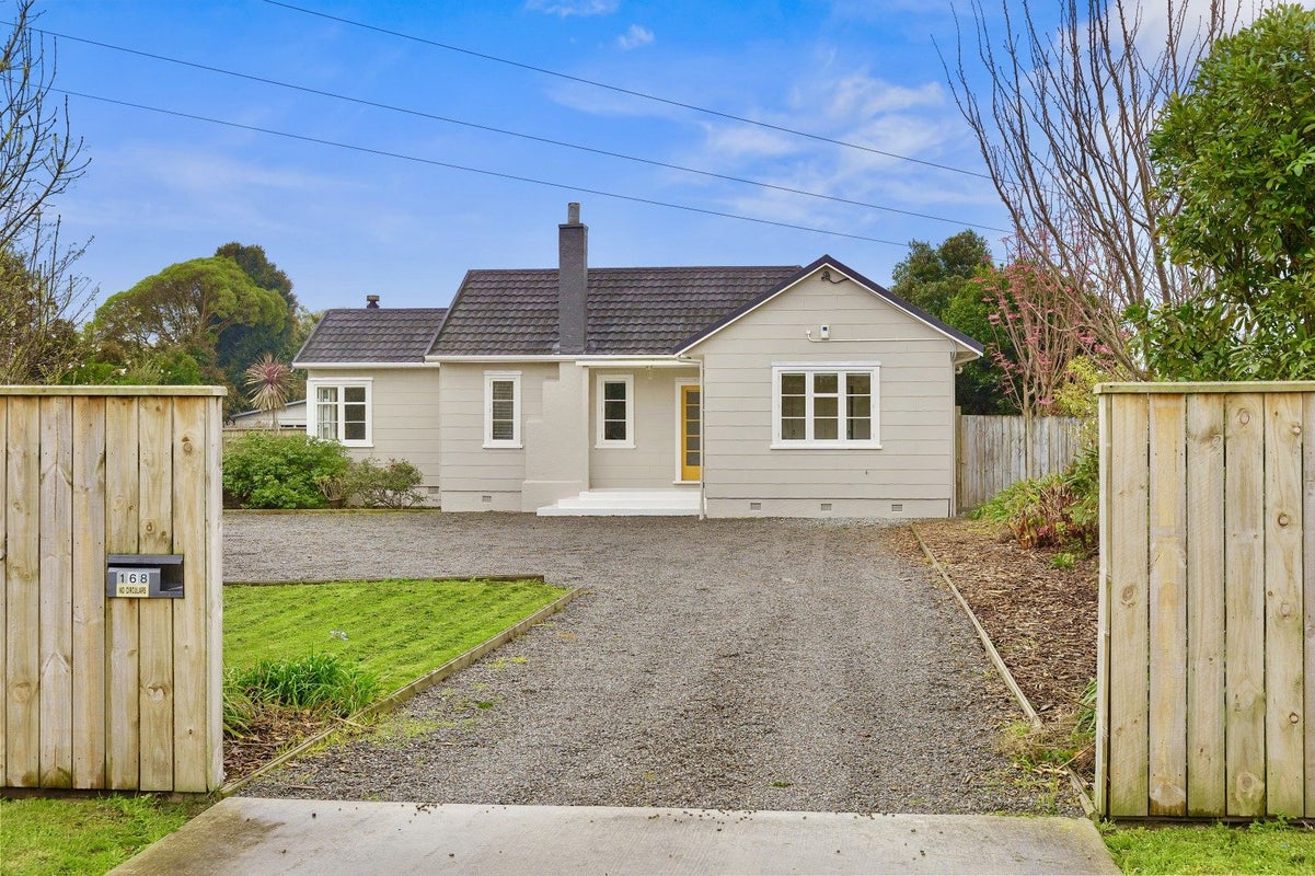 168 Rangiuru Road, Otaki - Carousel 1