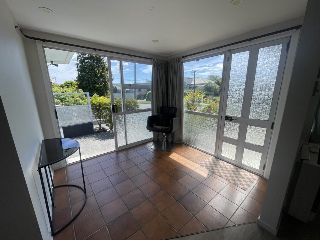 38 Beckford Road, Saint Martins, Christchurch - Carousel 2