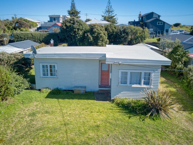 23 Moana Street, Otaki Beach, Otaki - Carousel 15