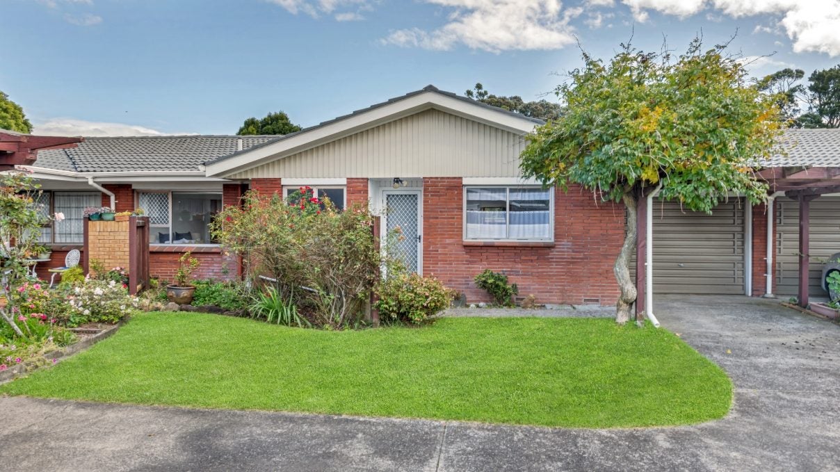 3/9 Oakland Avenue, Papatoetoe, Auckland - Carousel 1