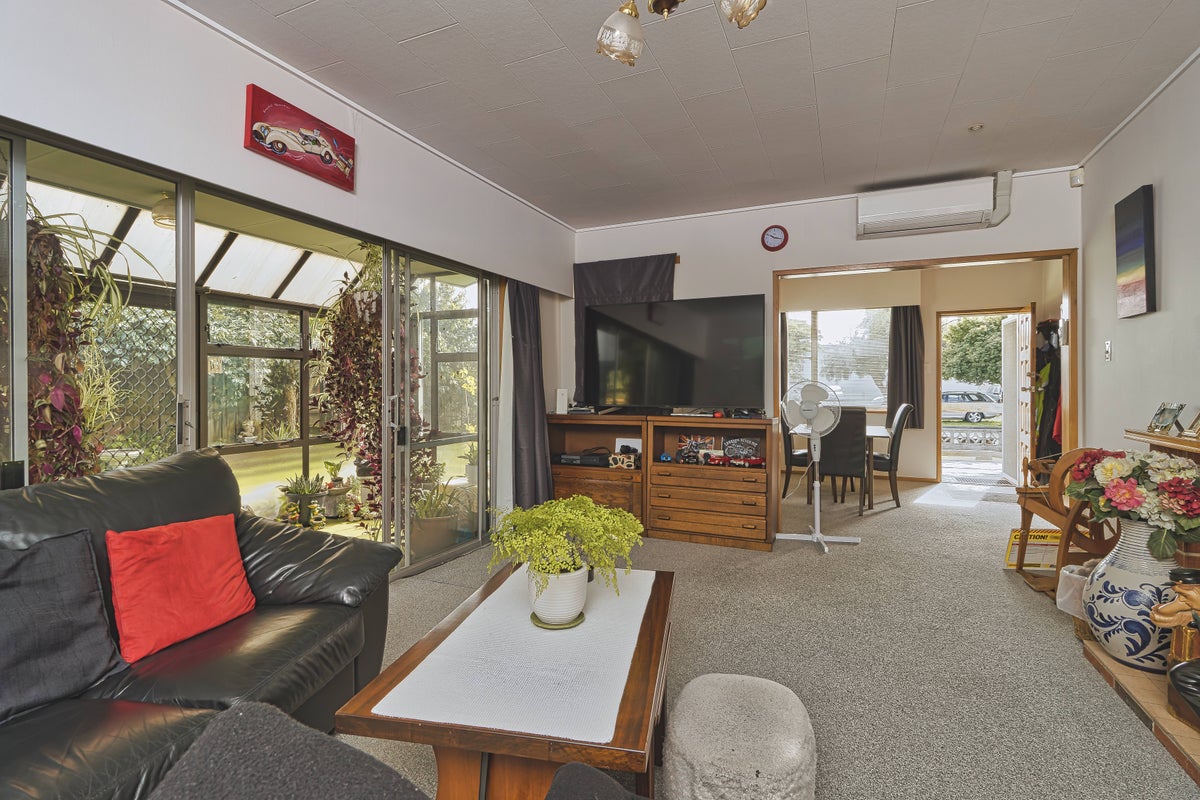 203 Pattison Road, Akina, Hastings - Carousel 2