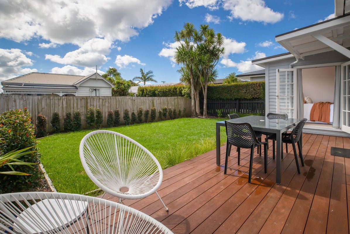 12 Powell Street, Avondale, Auckland - Carousel 2