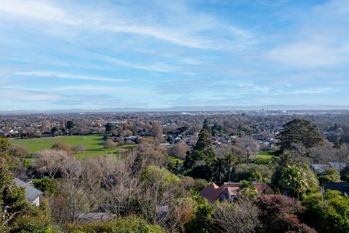 16 Glenelg Spur, Hillsborough, Christchurch - Carousel 2