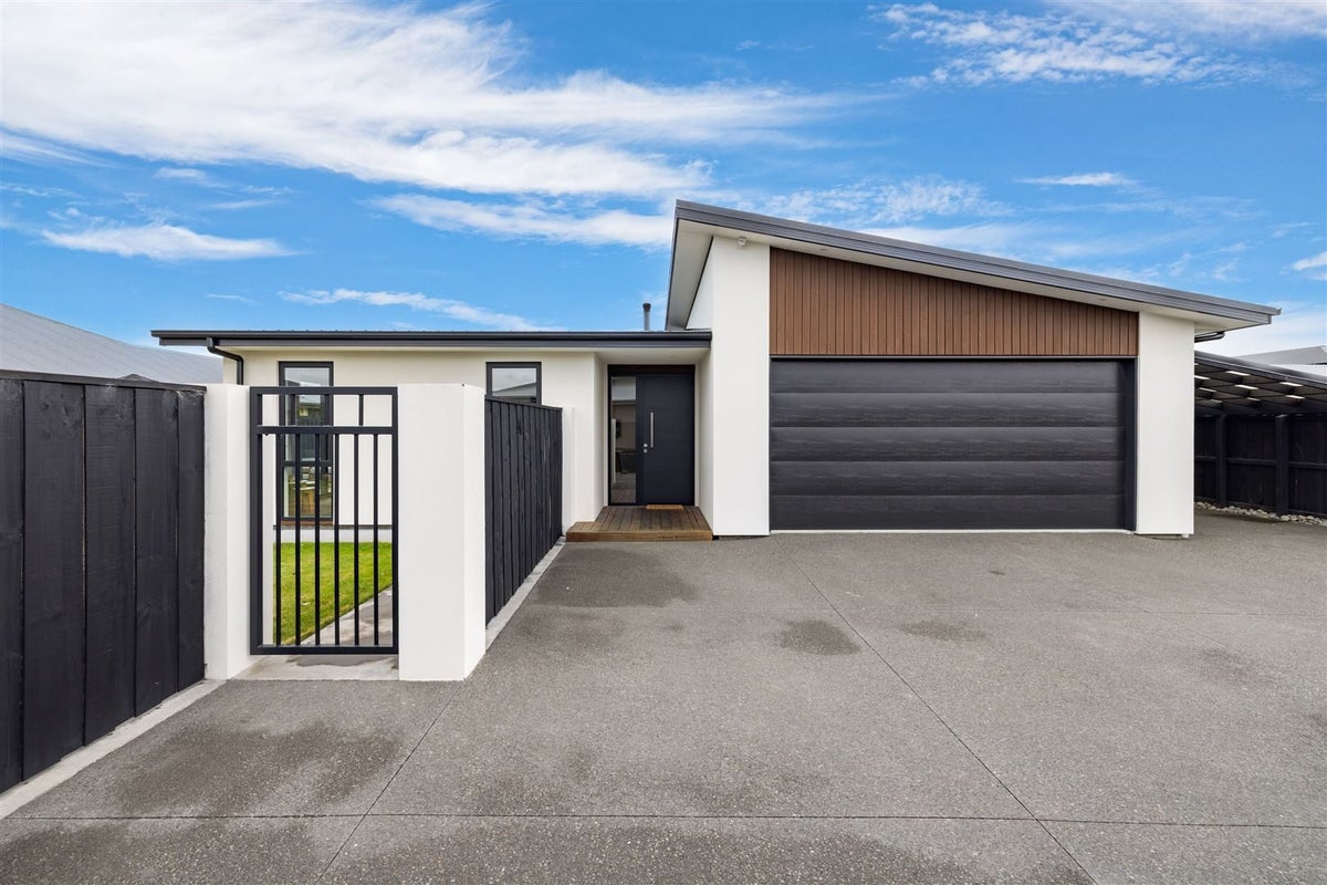 7 Picadilly Avenue, Casebrook, Christchurch - Carousel 20