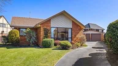 24 Elvira Court, Bishopdale, Christchurch - Carousel 1