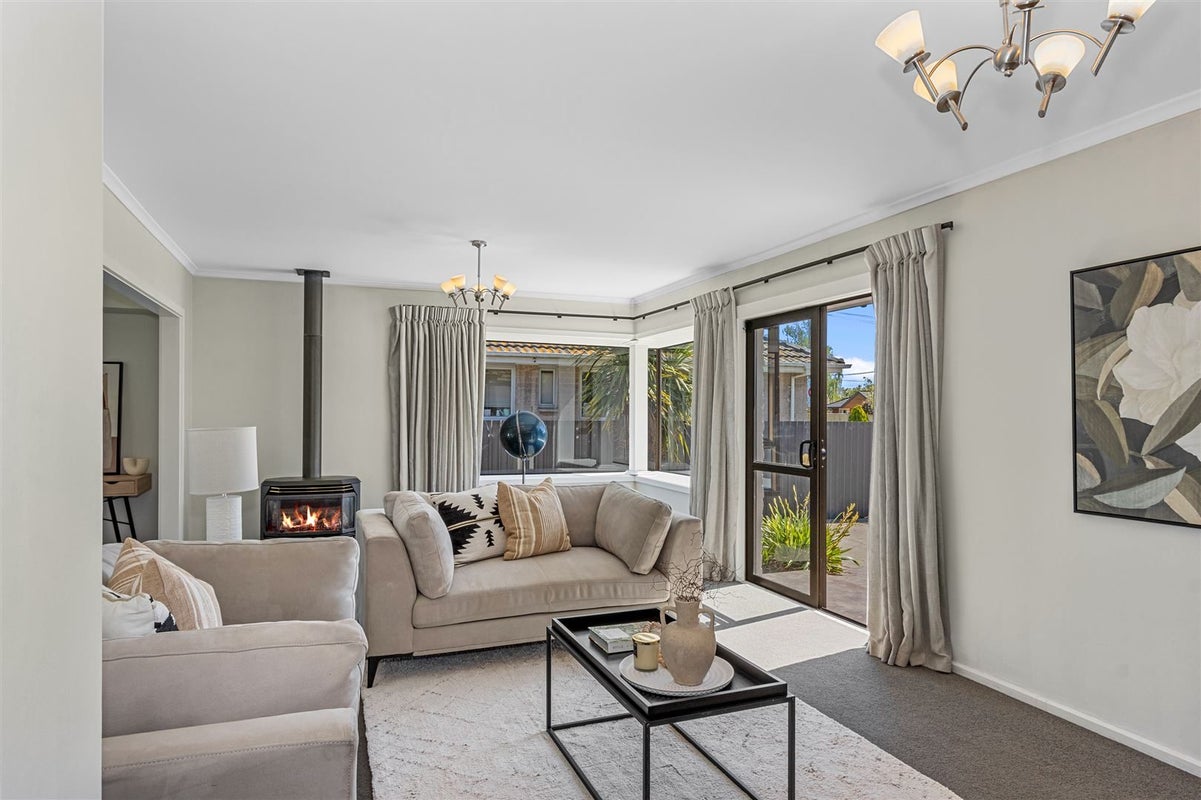 33 Bethel Crescent, Bishopdale, Christchurch - Carousel 2