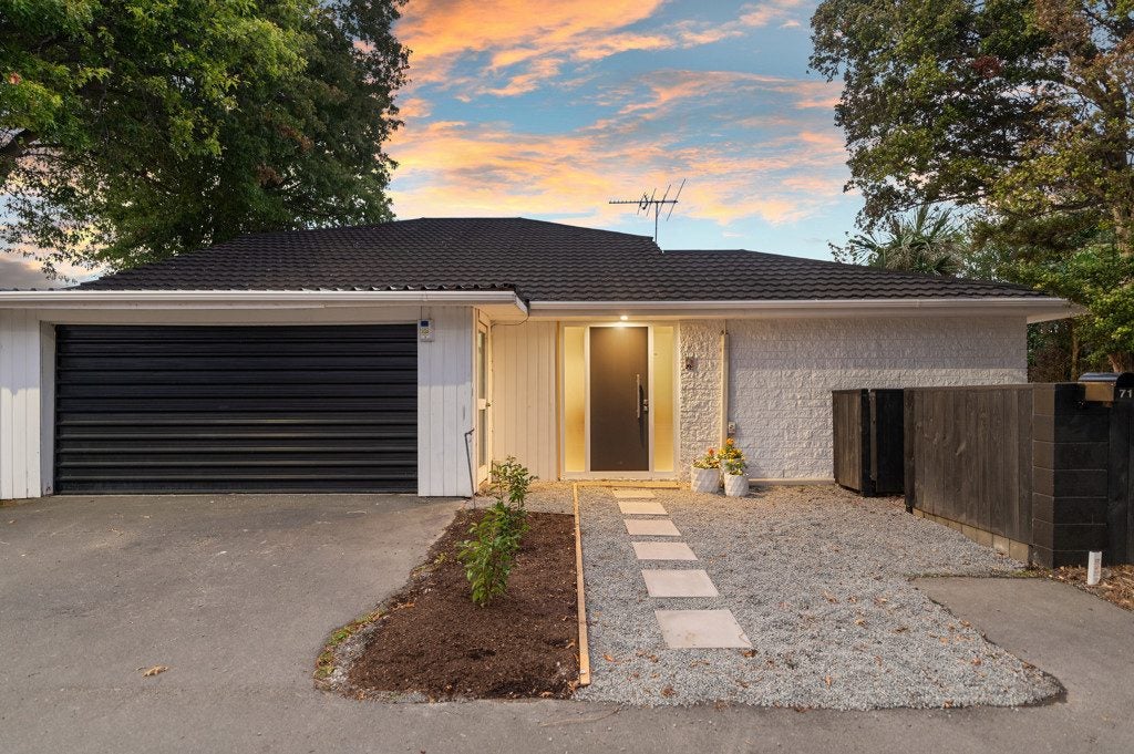 71 North Parade, Richmond, Christchurch - Carousel 2