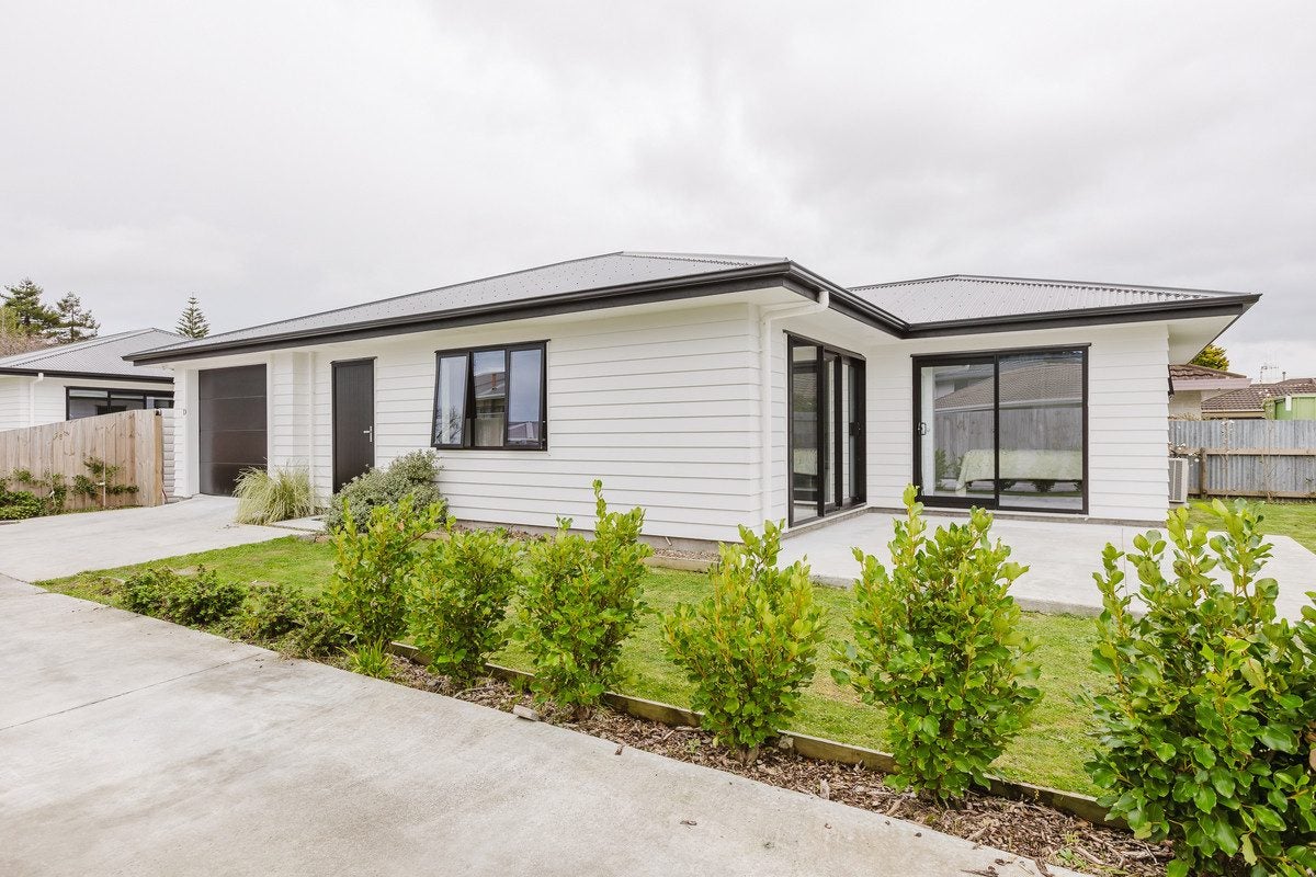 112D Monrad Street, Highbury, Palmerston North - Carousel 1