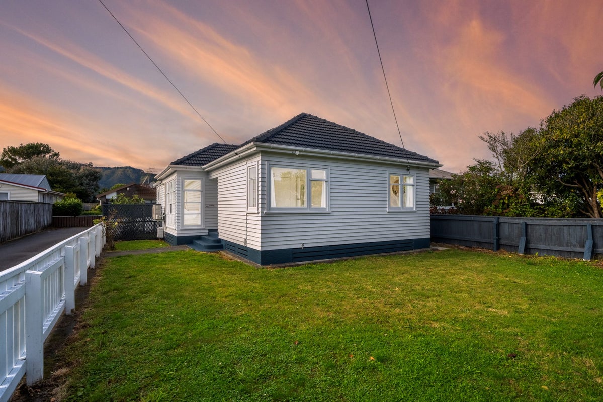 1/954 High ST, Avalon, Lower Hutt - Carousel 21