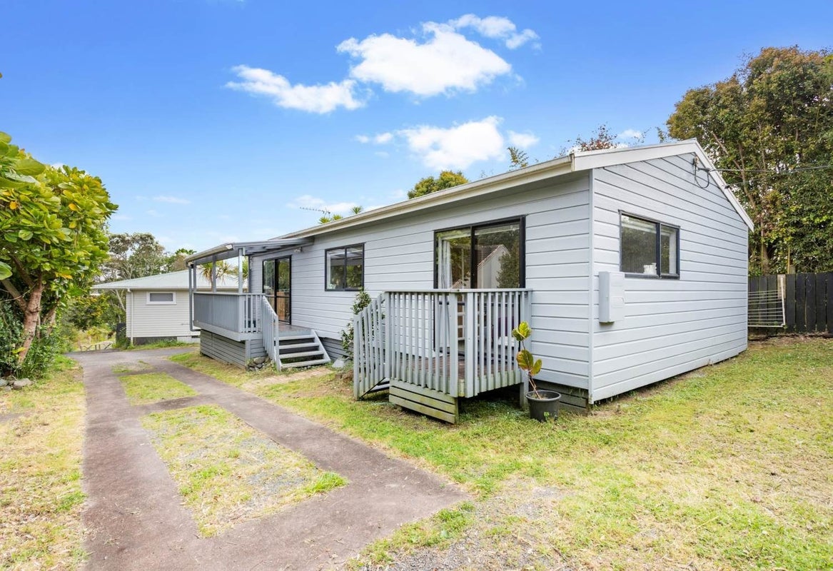 1/184 Hutchinson Avenue, New Lynn, Auckland - Carousel 2