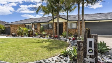5 Marchignal Street, Coastlands, Whakatane - Carousel 1