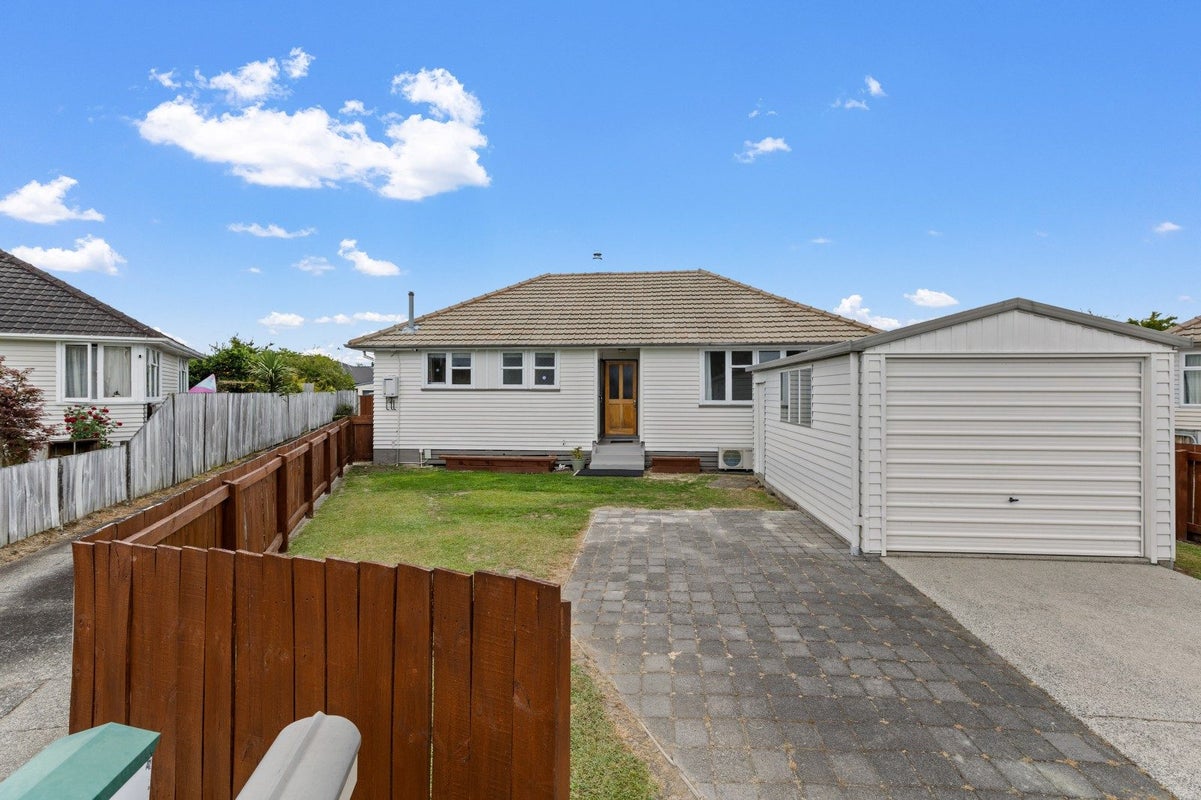 8 Le Quesne Place, Fairfield, Hamilton - Carousel 1
