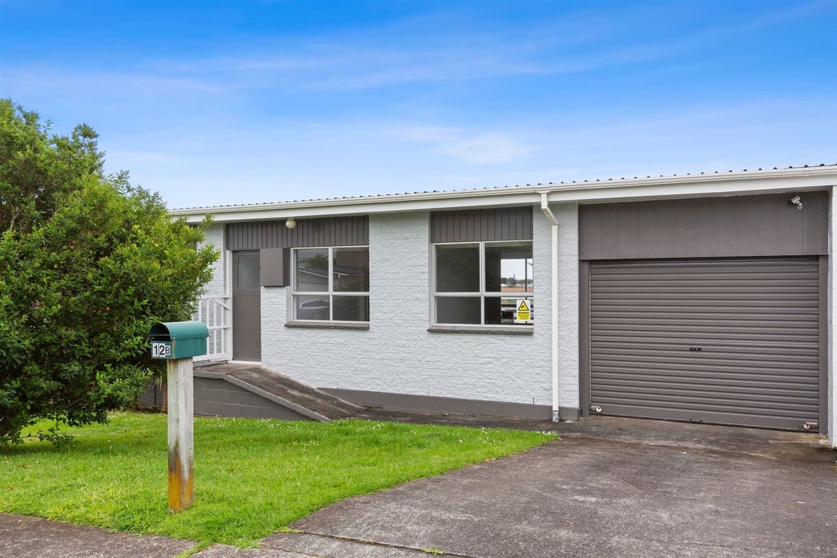 12B Norwich Avenue, Spotswood, New Plymouth - Carousel 13