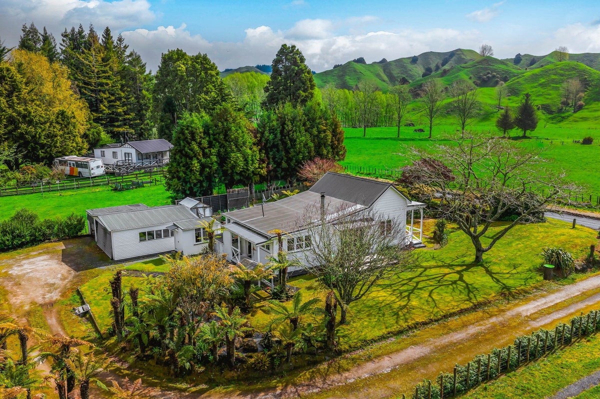 137 Otapouri Road, Owhango - Carousel 26