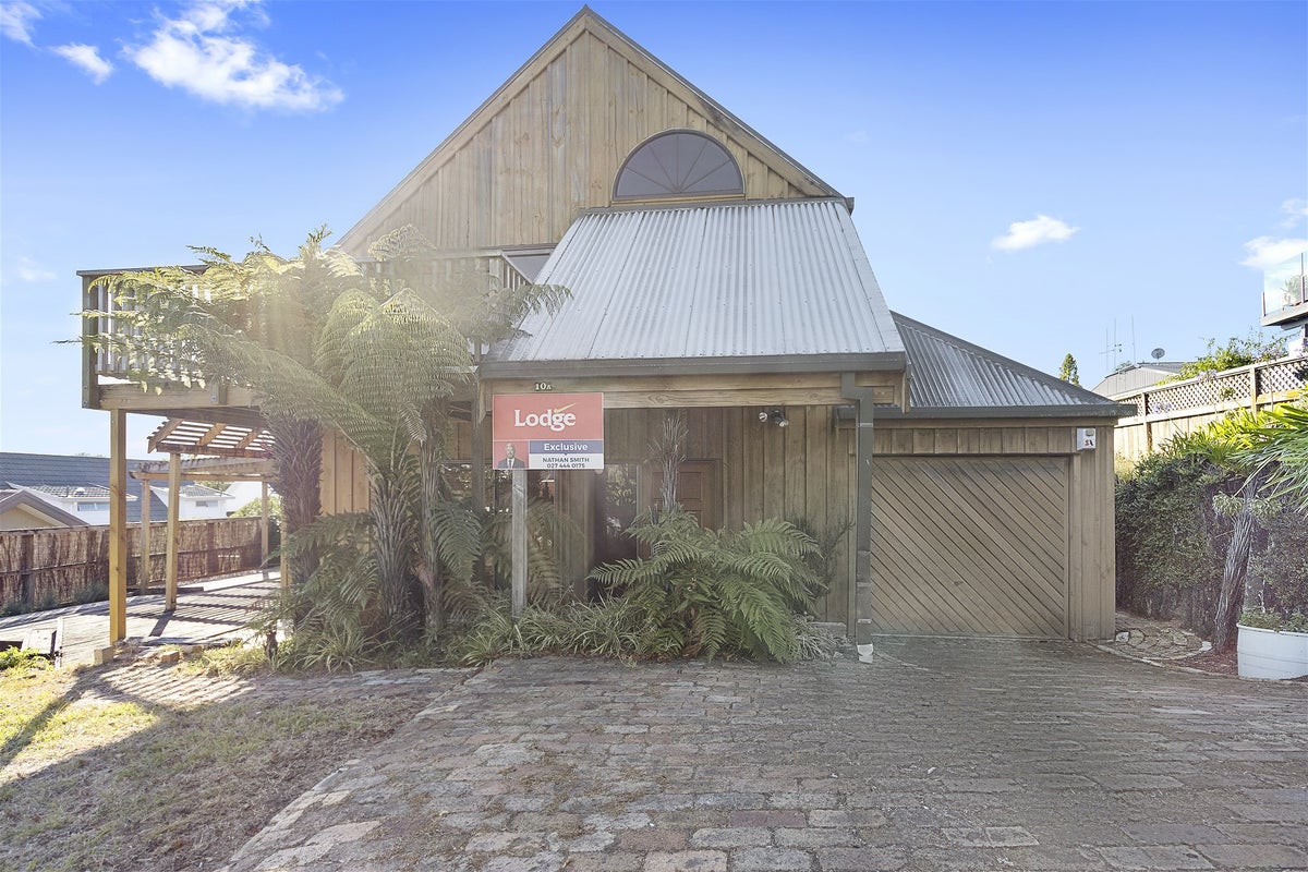 10A Burn-Murdoch Street, St Andrews, Hamilton - Carousel 12