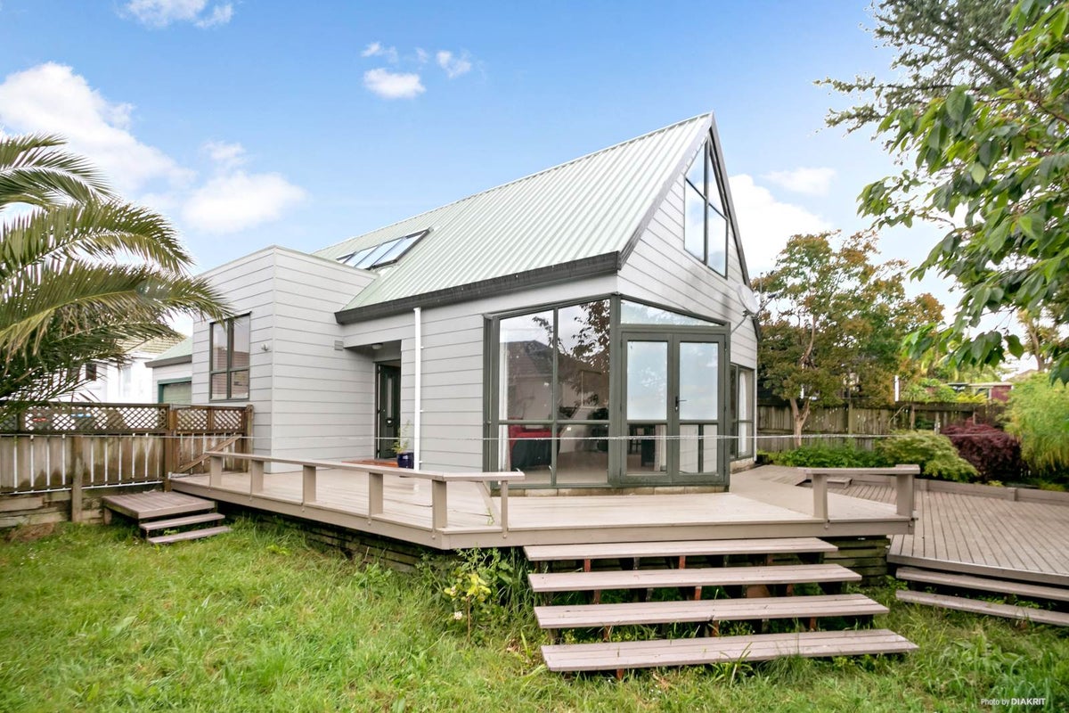 199A Hillsborough Road, Hillsborough, Auckland - Carousel 1