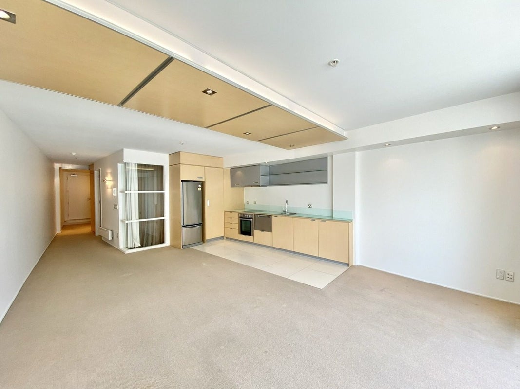 2/72 Tory Street, Te Aro, Wellington - Carousel 2