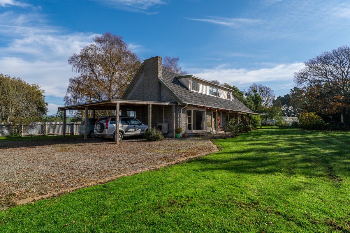 134 Cliffs Road, Claremont, Timaru - Carousel 1