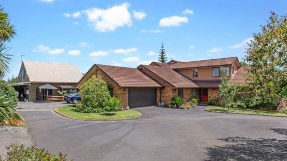 17 Fleur Road, Karaka, Papakura - Carousel 1