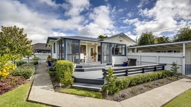 2 Harrow Street, Taradale, Napier - Carousel 1