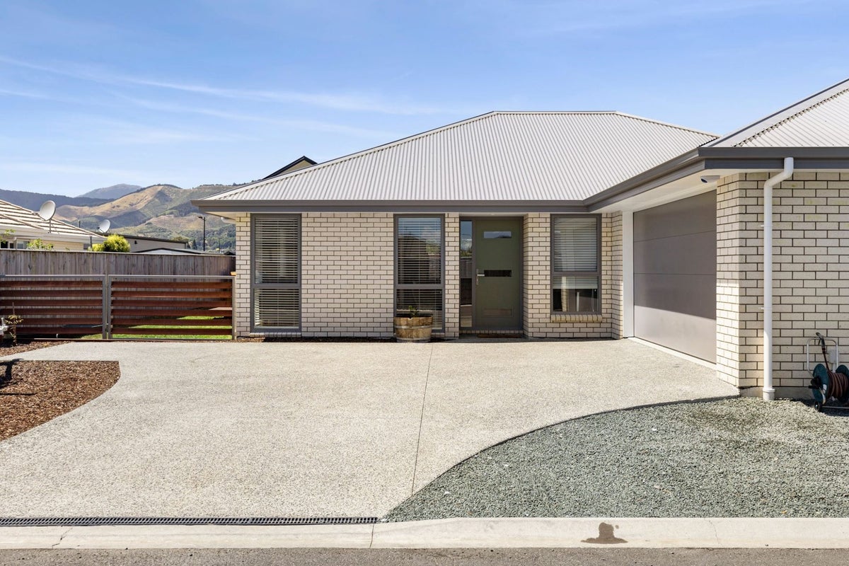 24 Feltham Street, Richmond, Nelson - Carousel 16