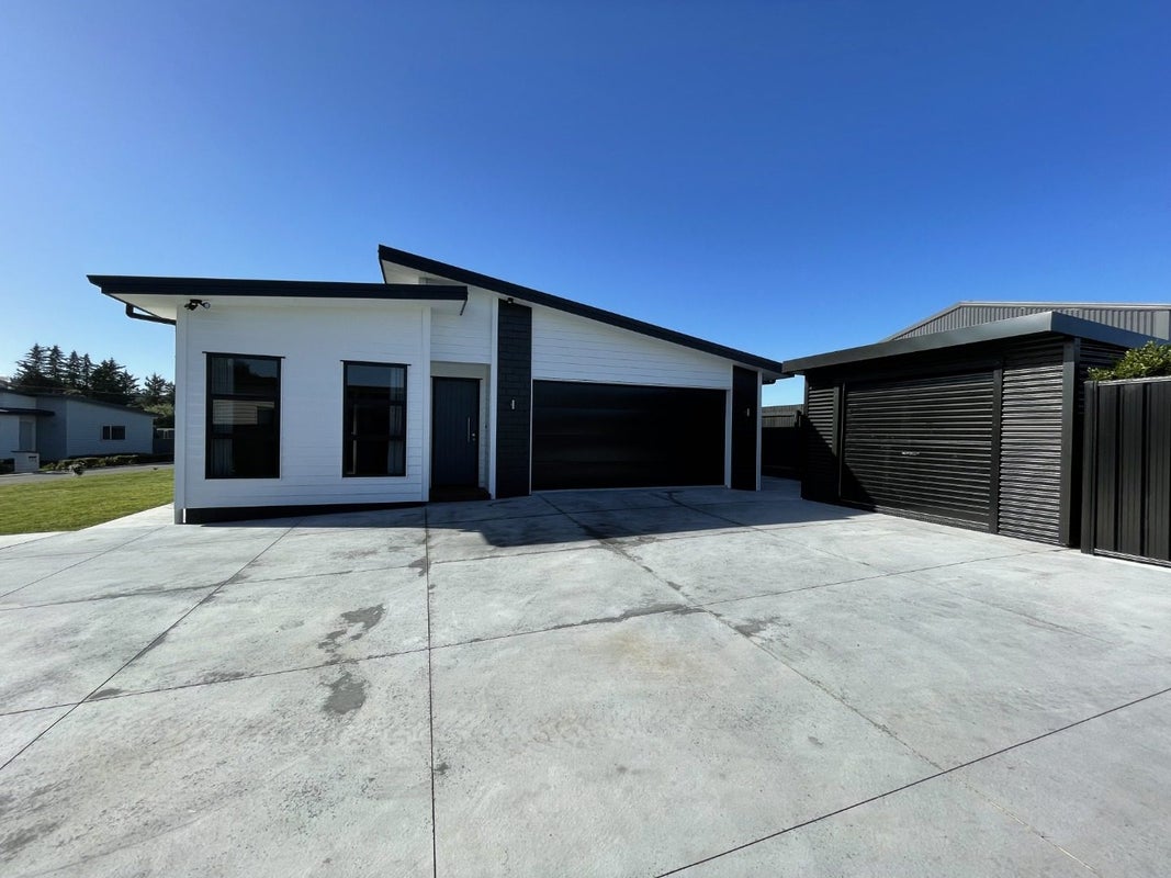 204 Whirinaki Road, Eskdale, Napier - Carousel 1