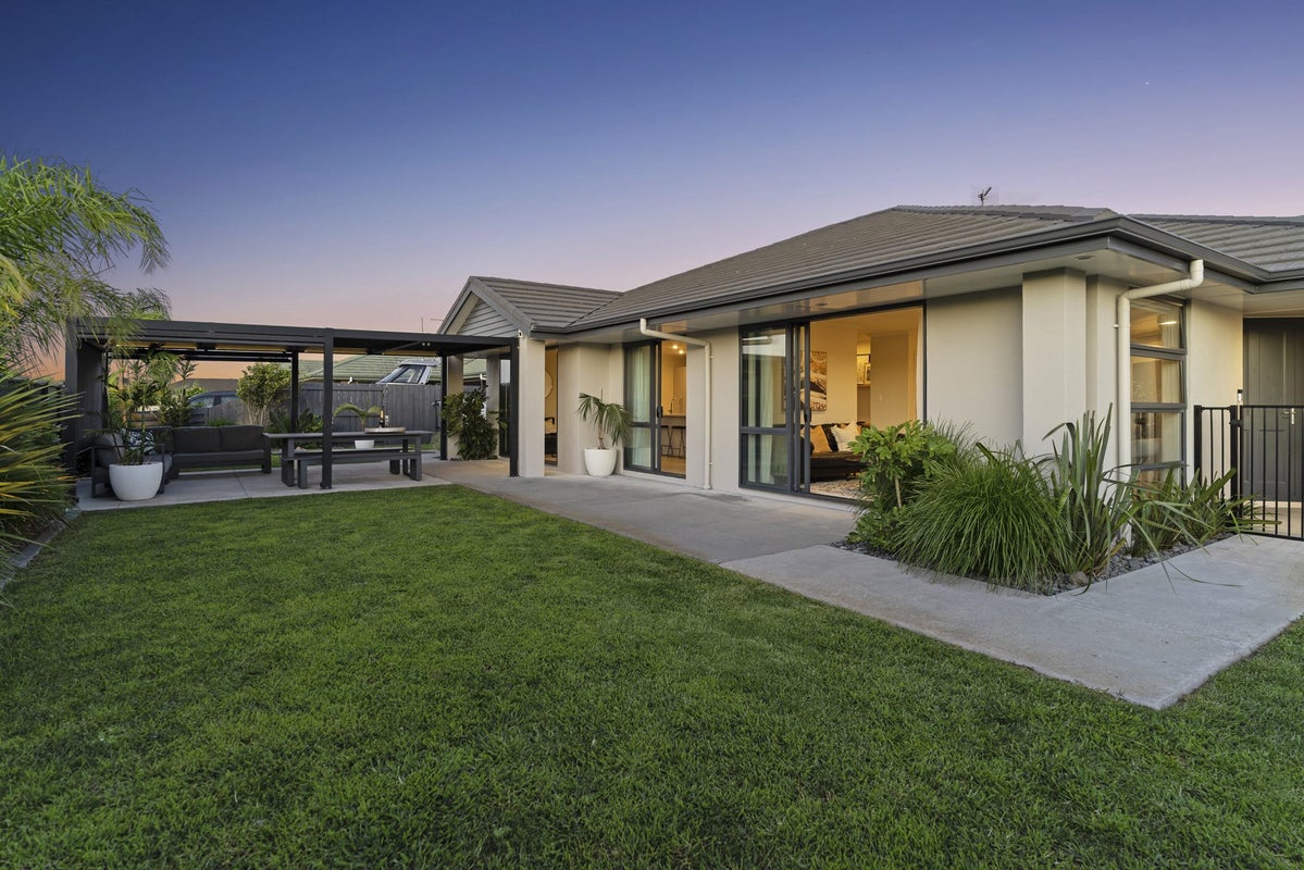 125 Doncaster Drive, Papamoa Beach, Papamoa - Carousel 1