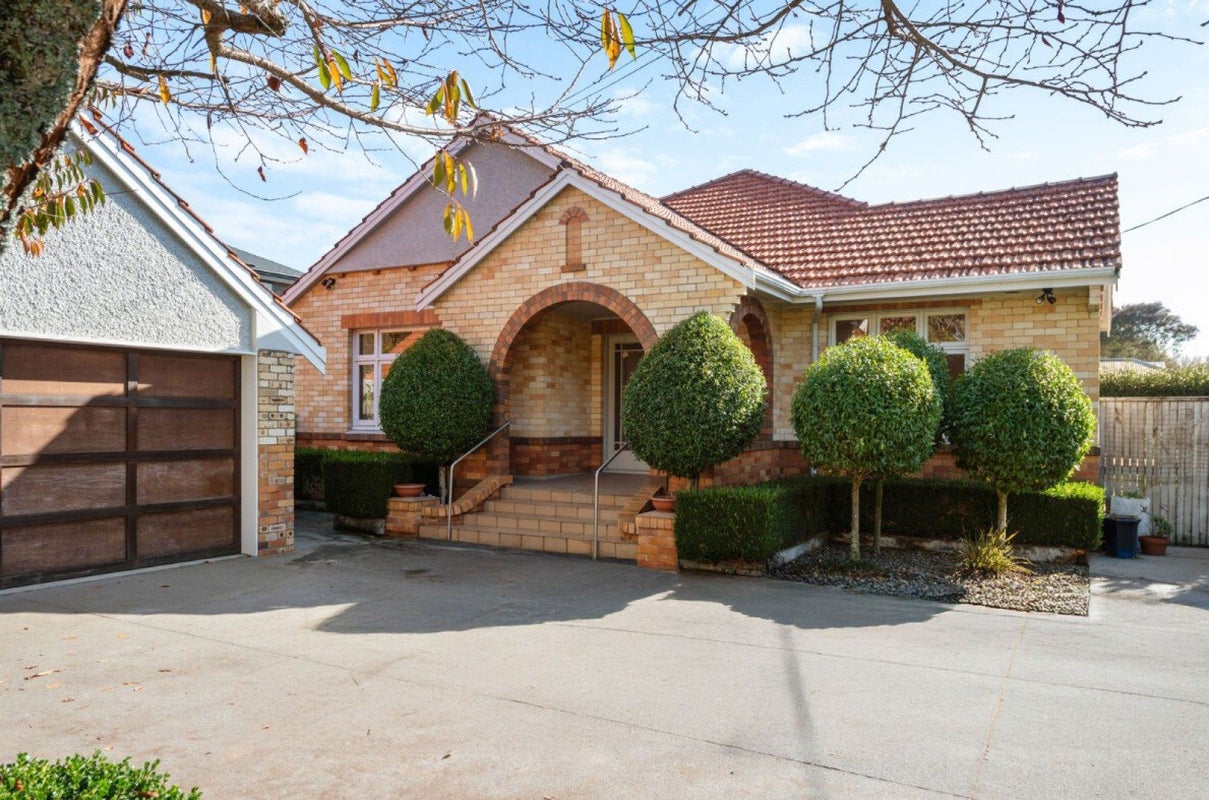 15 Fairfield Road, Fairfield, Hamilton - Carousel 2