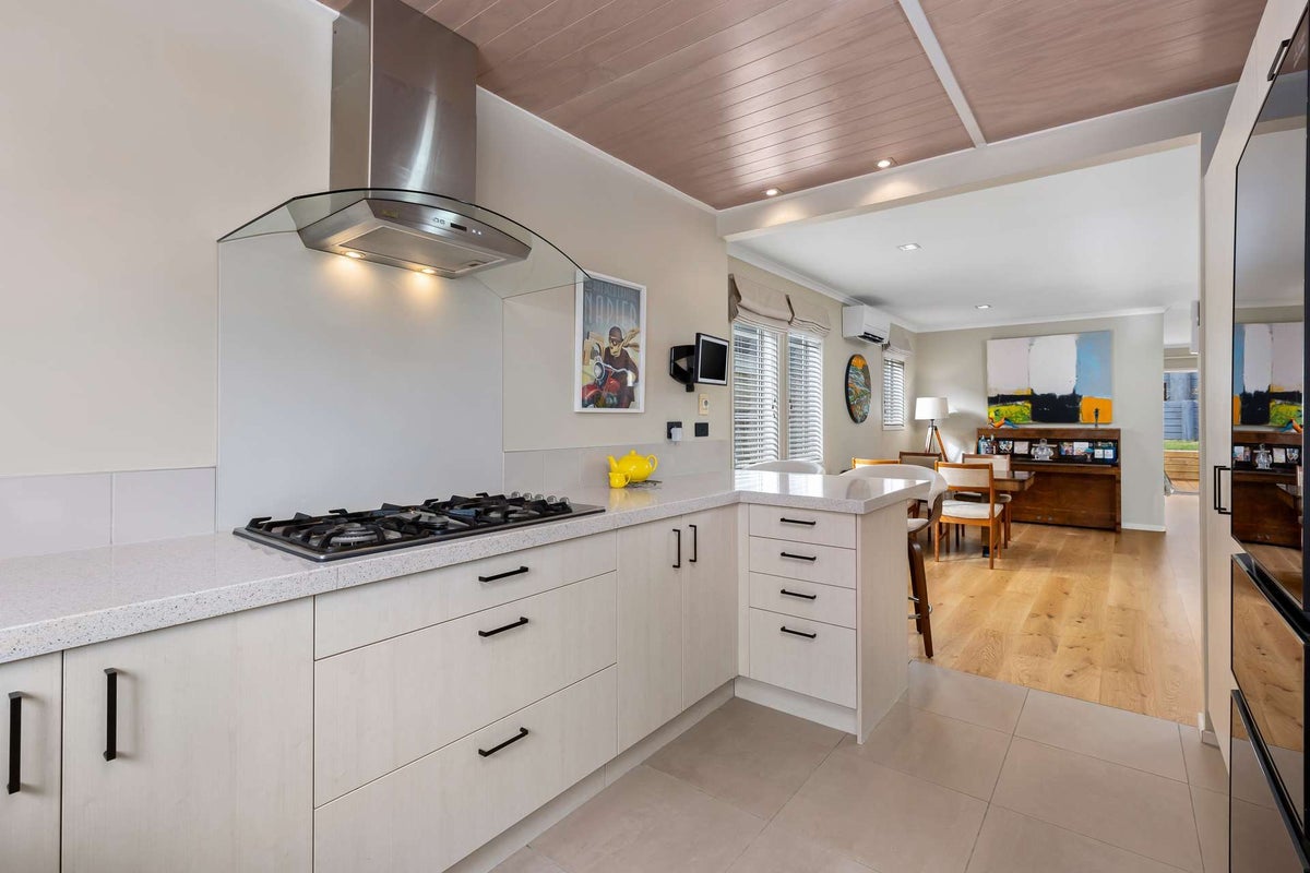 26 Cape Cod Drive, Gulf Harbour, Whangaparaoa - Carousel 2