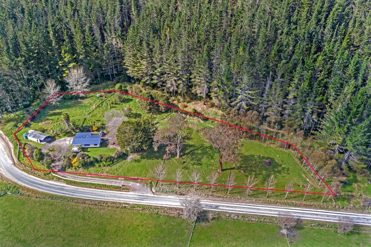 1220 Waimata Valley Road, Waimata - Carousel 2