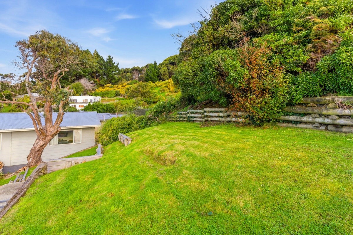 912 Brighton Road, Brighton, Dunedin - Carousel 31
