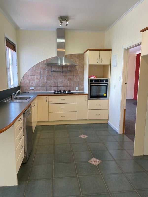 1/15 Gilfillan Street, Blockhouse Bay, Auckland - Carousel 2