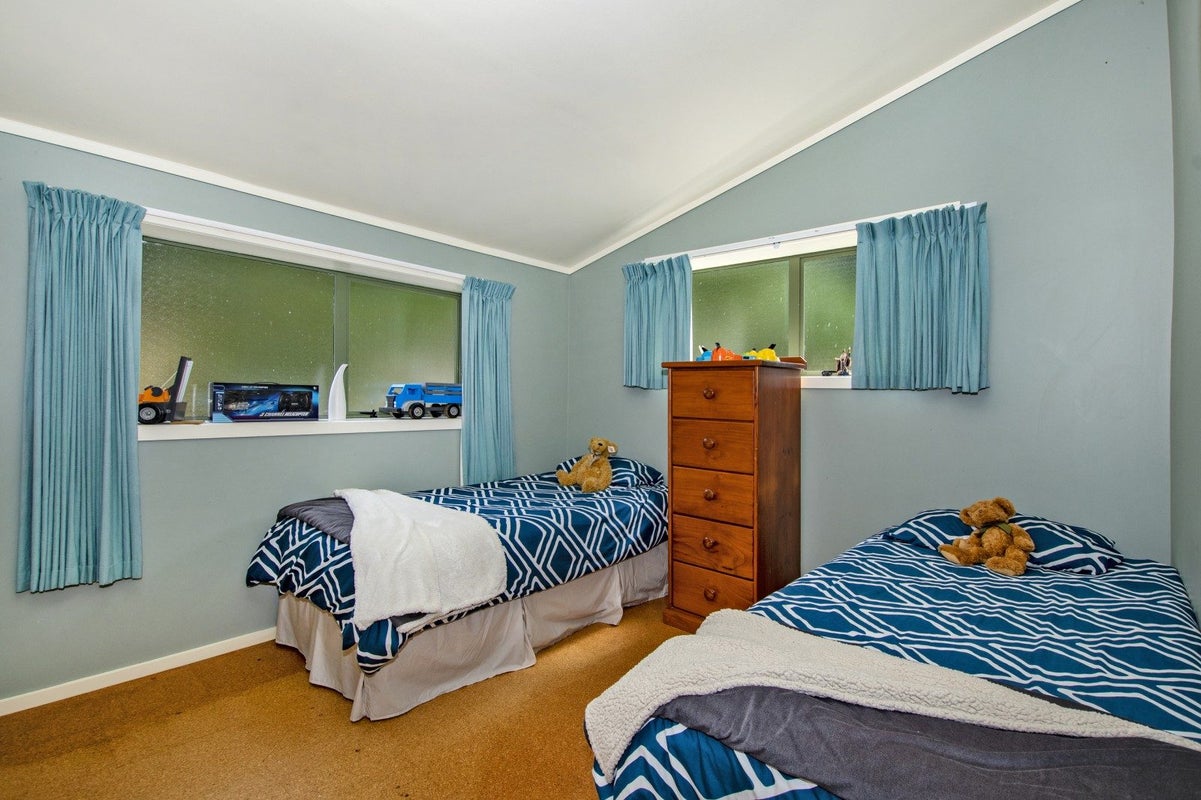 3 Oakura Road, Hikurangi - Carousel 20