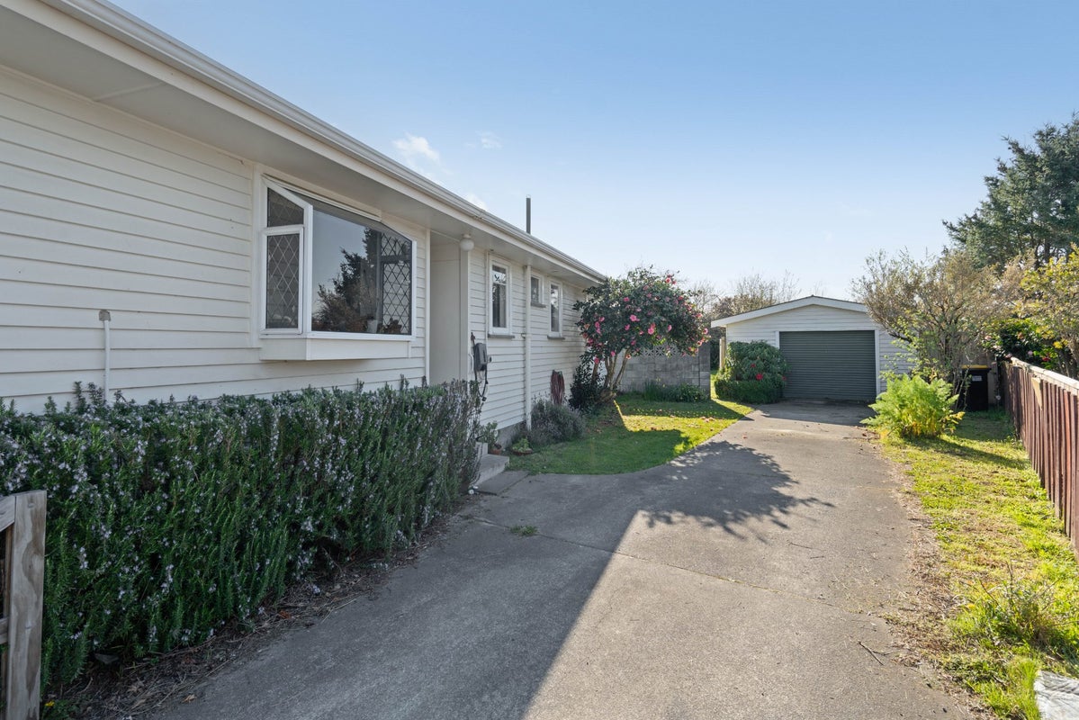 30 Daniell Street, Solway, Masterton - Carousel 15
