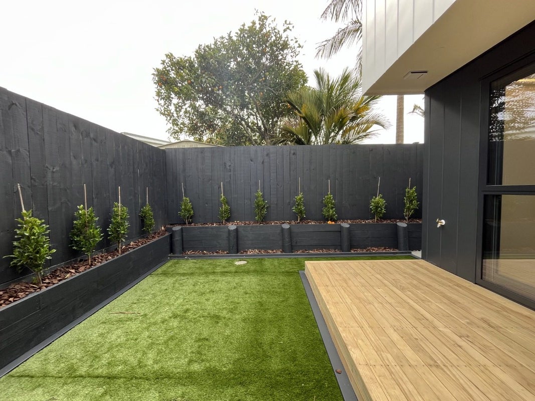 131 Lancaster Road, Beach Haven, Auckland - Carousel 14