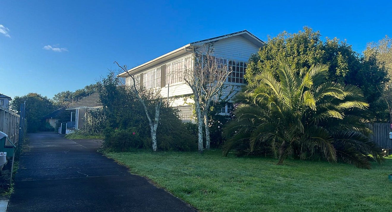 4 Millen Avenue, Pakuranga, Auckland - Carousel 1