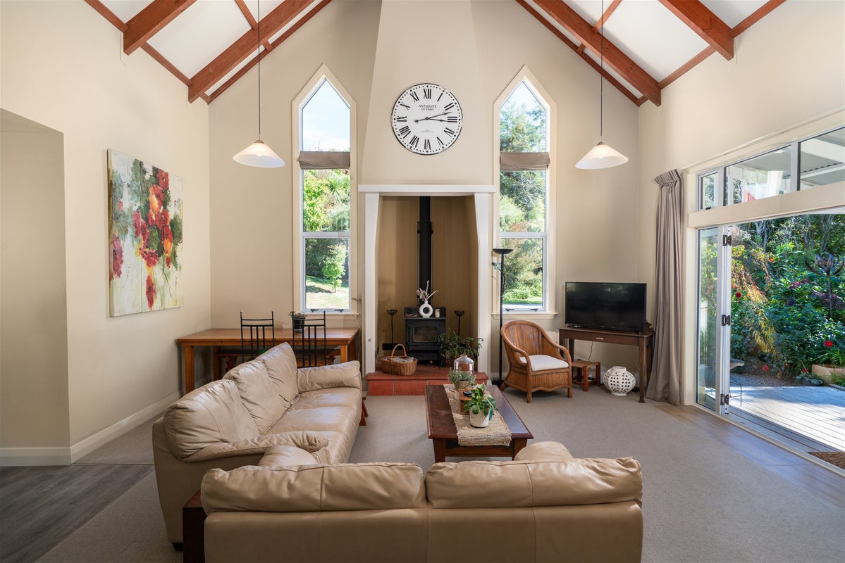 8 Ramsay Drive, Taupo - Carousel 2