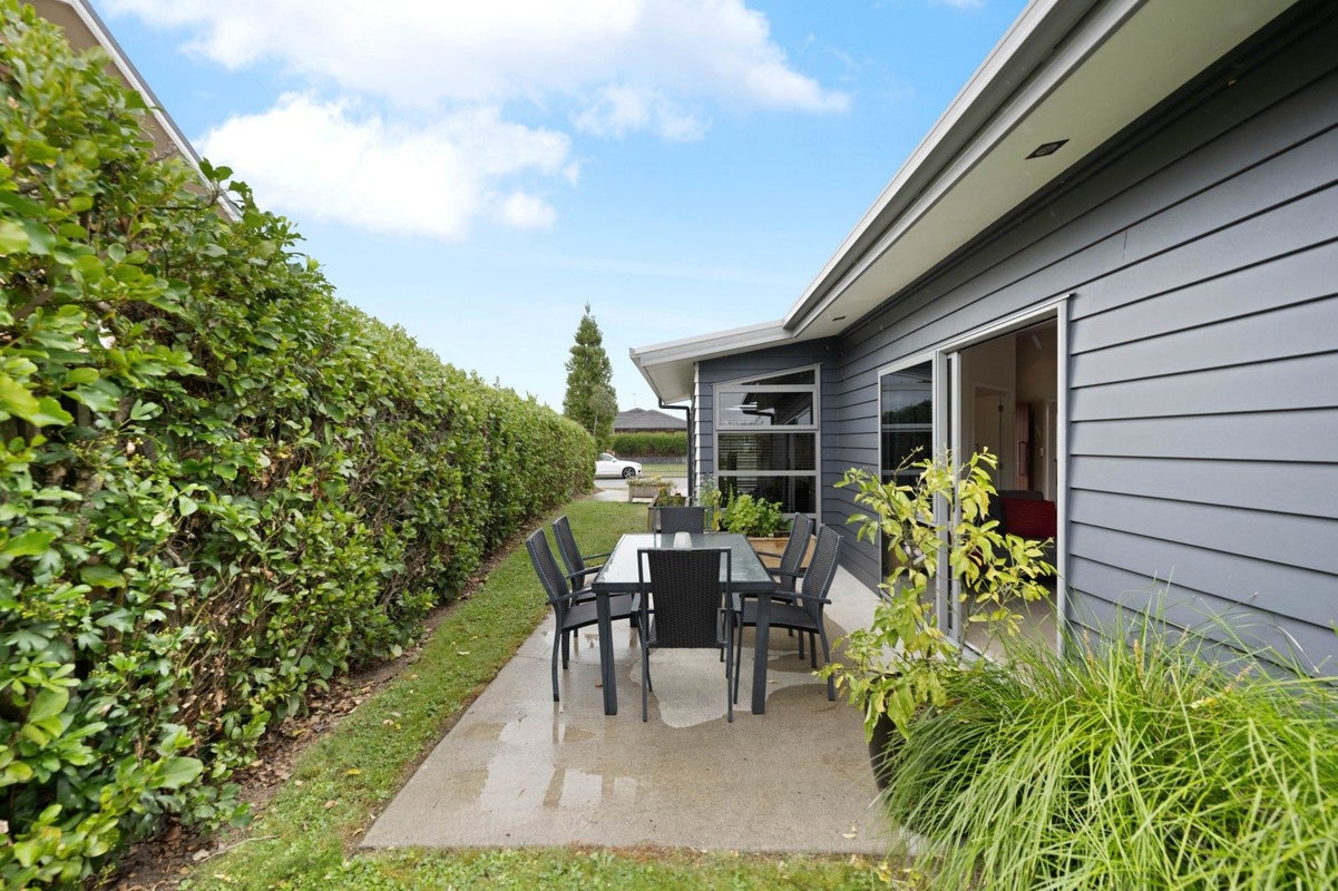 30 Coleraine Drive, Rototuna, Hamilton - Carousel 3