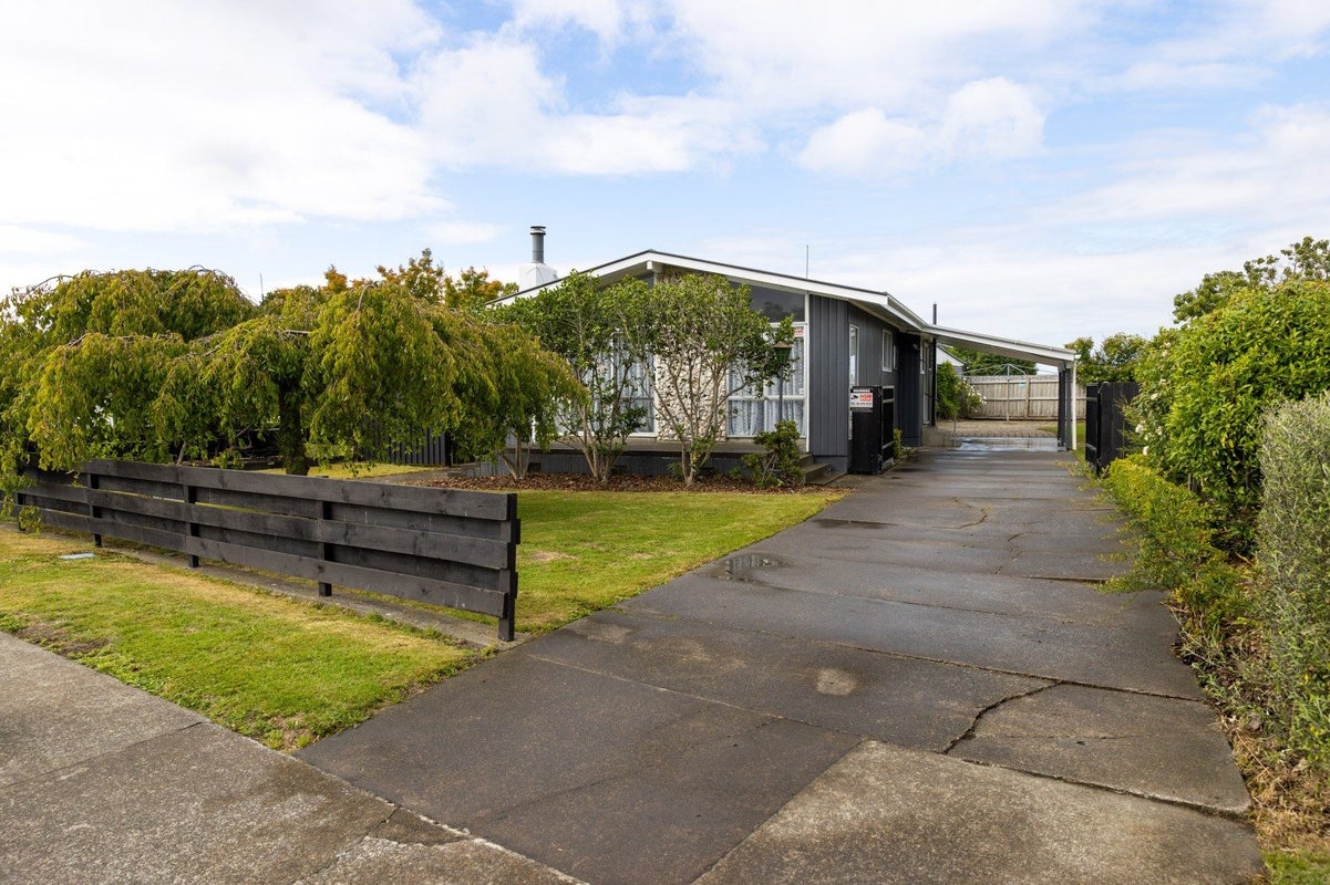 165 Flaxmere Avenue, Flaxmere, Hastings - Carousel 2