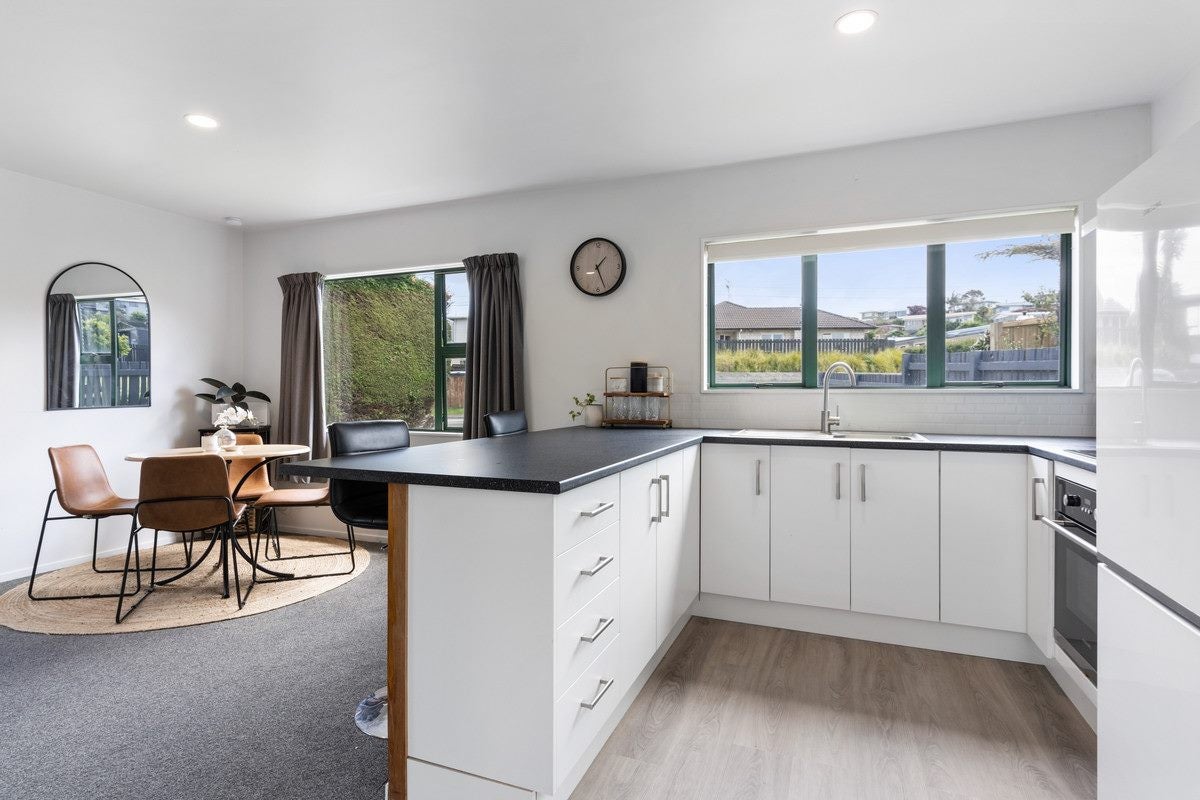 169A Otumoetai Road, Brookfield, Tauranga - Carousel 1