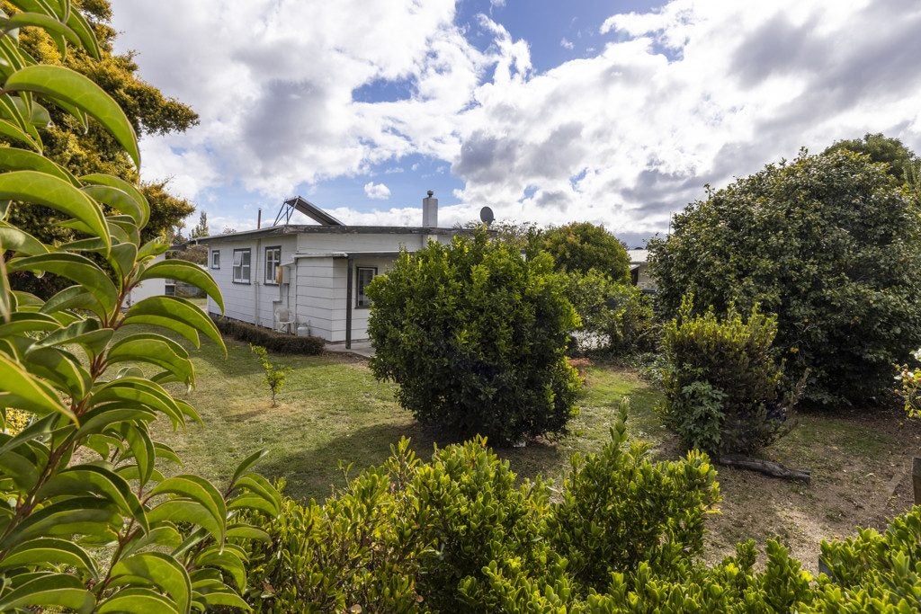 53 Hutcheson Street, Mayfield, Blenheim - Carousel 2