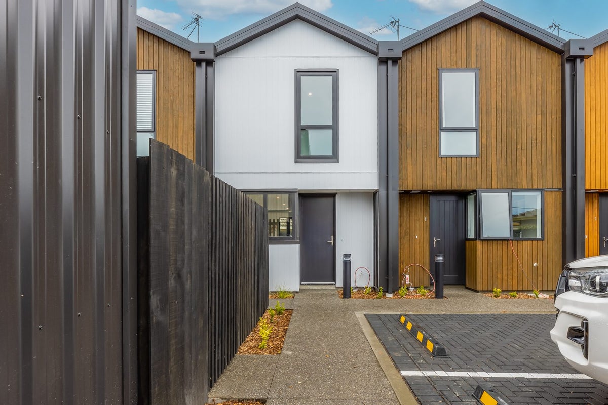 7/144 Southampton Street, Sydenham, Christchurch - Carousel 2