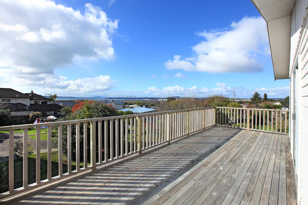 193A Te Atatu Road, Te Atatu South, Auckland - Carousel 2