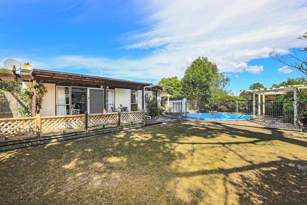 15 Kirkcaldy Place, Flaxmere, Hastings - Carousel 21